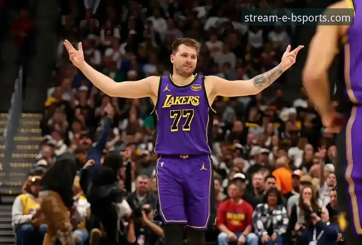 东契奇43分率湖人客场取胜，b体育官方赛事直播呈现攻防细节